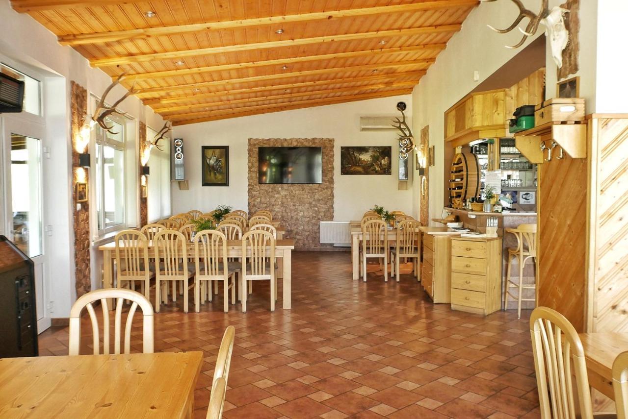 Penzion-Restaurant U Svabku Tachov  Dış mekan fotoğraf